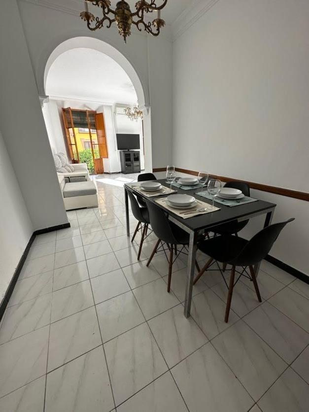 Casa Snoopy Leilighet Sevilla Eksteriør bilde